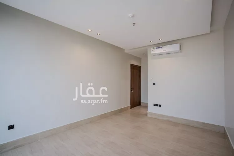 شقة للبيع في شارع العوالي, حي الشعلة, مدينة الدمام, المنطقة الشرقية 6