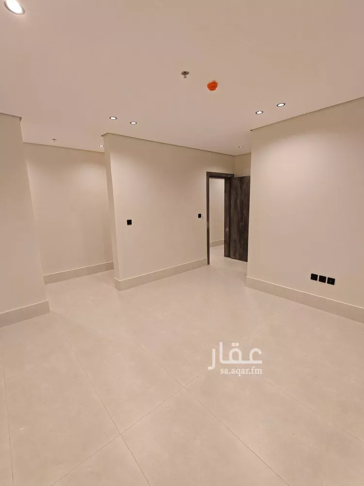 Apartment for Sale in Dammam Az Zuhur 7