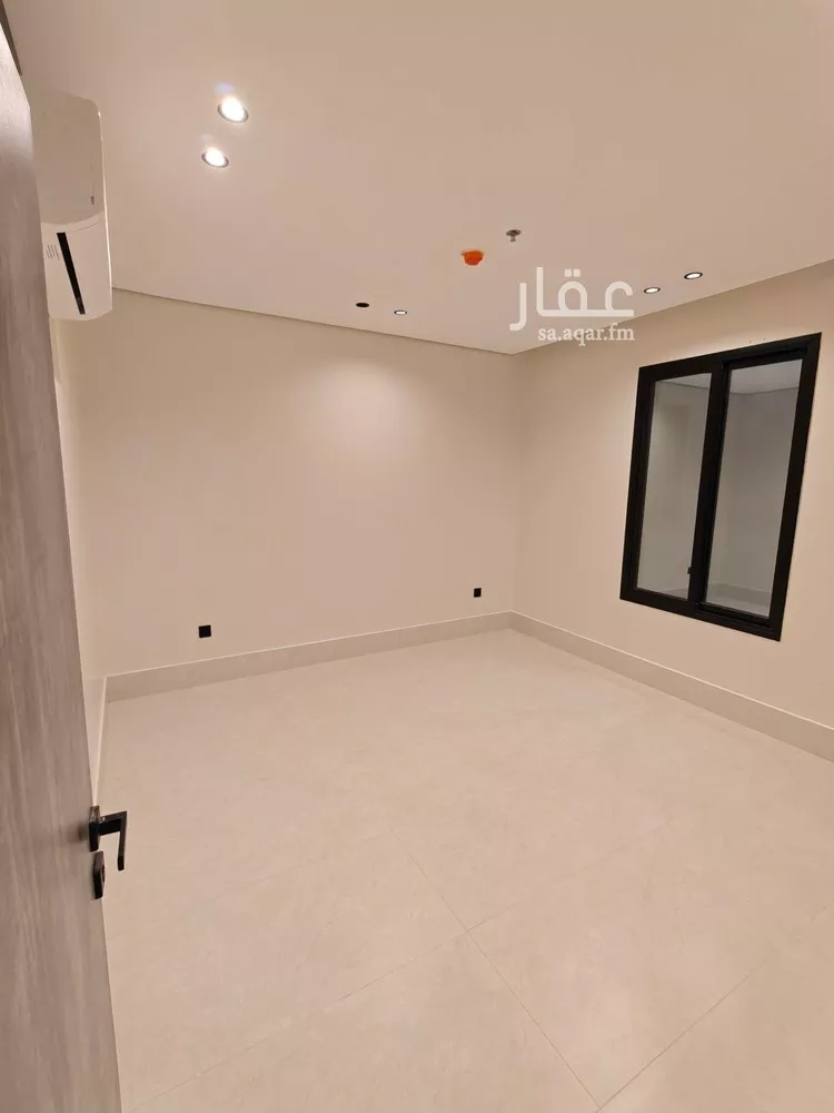 شقة للبيع في شارع الخليل بن احمد, حي الزهور, مدينة الدمام, المنطقة الشرقية صورة 3