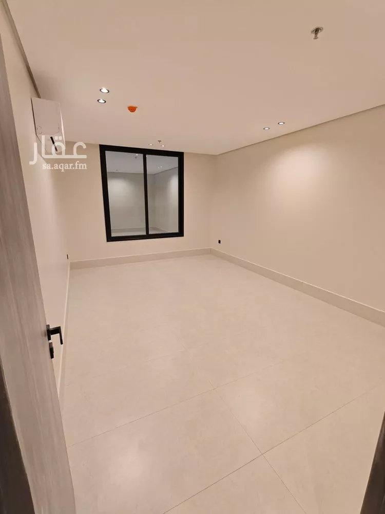 Apartment for Sale in Dammam Az Zuhur 10