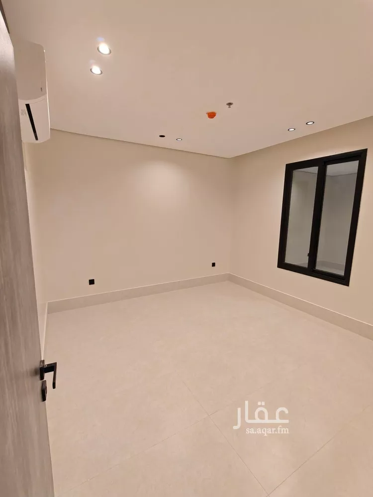 شقة للبيع في شارع الخليل بن احمد, حي الزهور, مدينة الدمام, المنطقة الشرقية صورة 3