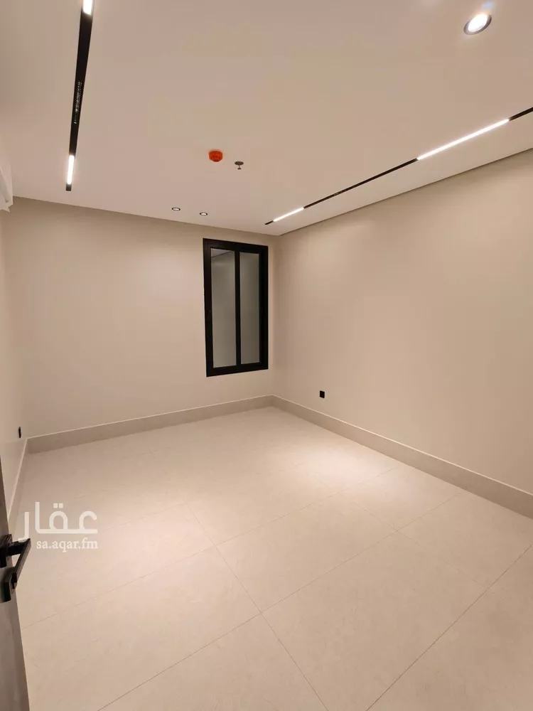 Apartment for Sale in Dammam Az Zuhur 9