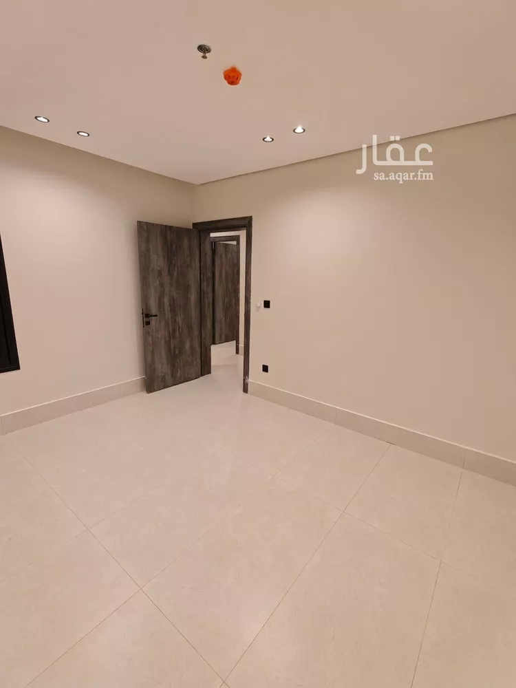 Apartment for Sale in Dammam Az Zuhur 8
