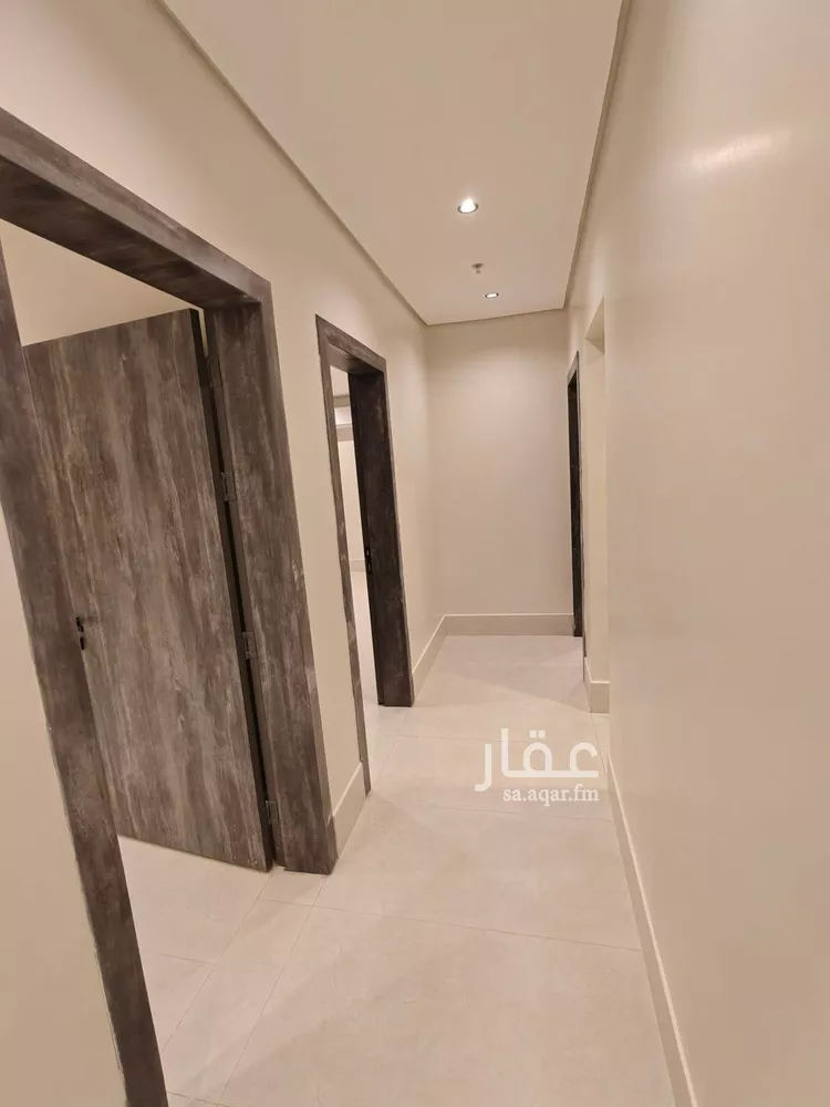 شقة للبيع في شارع الخليل بن احمد, حي الزهور, مدينة الدمام, المنطقة الشرقية 8