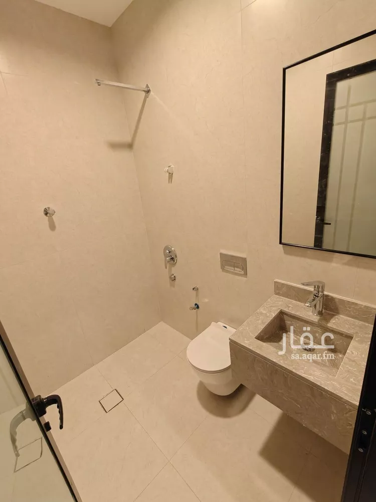 Apartment for Sale in Dammam Az Zuhur 7
