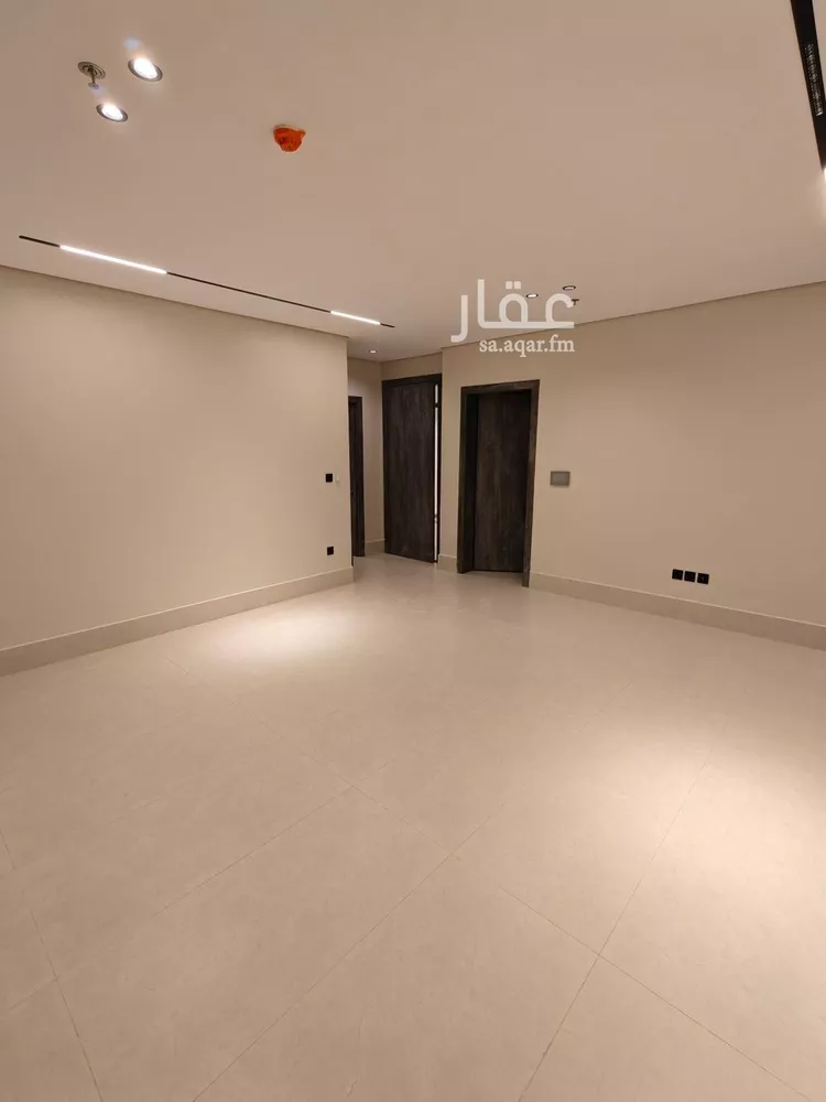 شقة للبيع في شارع الخليل بن احمد, حي الزهور, مدينة الدمام, المنطقة الشرقية صورة 3