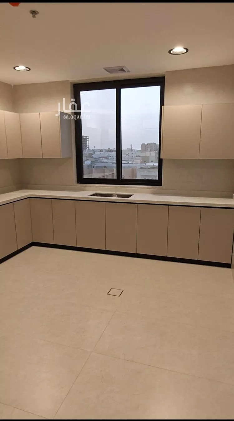 Apartment for Sale in Dammam Az Zuhur 11