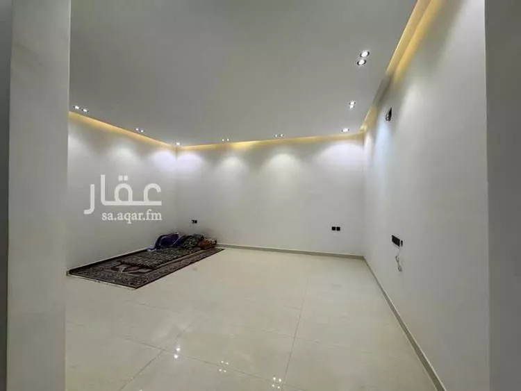 Floor for Rent in Riyadh Al Janadriyah