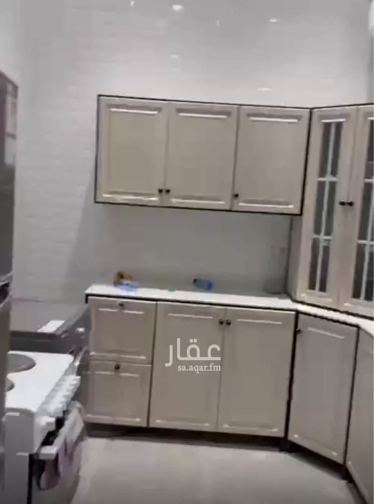 شقة للإيجار في شارع أبي الحسن الأسفرائيني, حي المهدية, مدينة الرياض, منطقة الرياض صورة 2