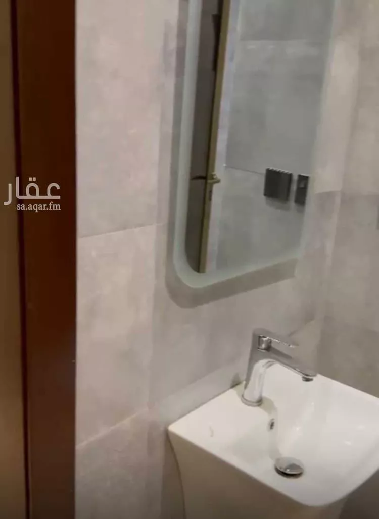 شقة للإيجار في شارع أبي الحسن الأسفرائيني, حي المهدية, مدينة الرياض, منطقة الرياض