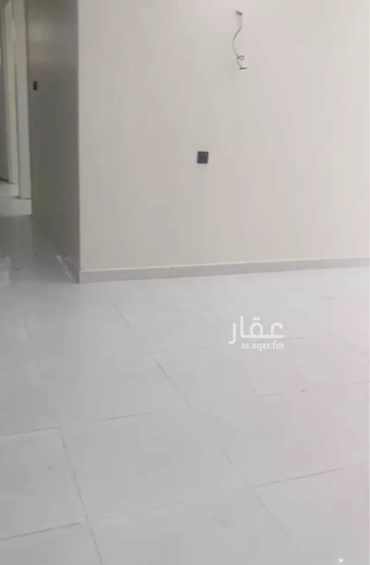 شقة للإيجار في شارع عبدالعزيز بن محمد بن شلوان, حي عكاظ, مدينة الرياض, منطقة الرياض صورة 2