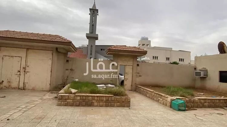 فيلا للبيع في شارع محمد الحصين, حي الشفاء, مدينة الرياض, منطقة الرياض صورة 2