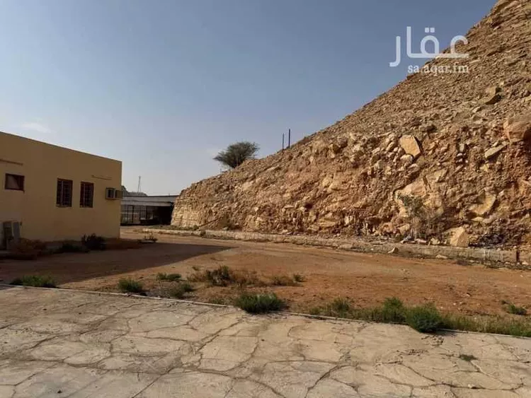 مزرعة للبيع في حي عريض, مدينة الرياض, منطقة الرياض صورة 3