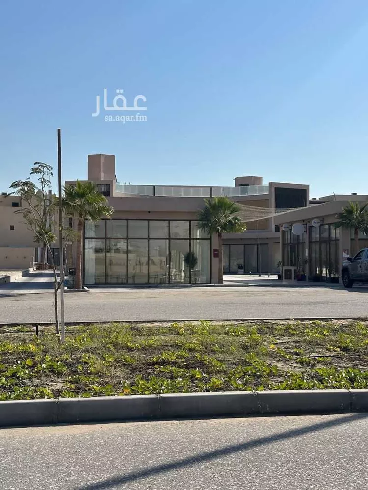 عمارة للبيع في شارع الهديل, حي البحيرة, مدينة الخبر, المنطقة الشرقية صورة 2