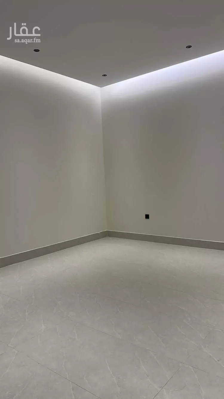 فيلا للإيجار في شارع رحمة الله السندي, حي الرمال, مدينة الرياض, منطقة الرياض