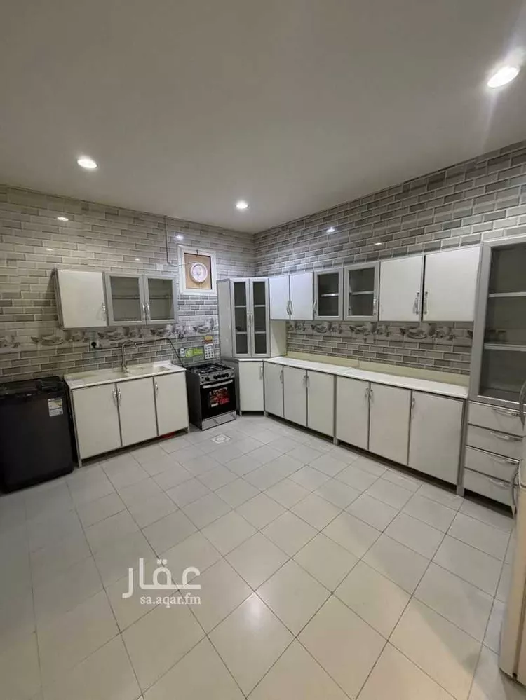 شقة للإيجار في شارع عبدالله بن مرخان, حي قرطبة, مدينة الرياض, منطقة الرياض صورة 4
