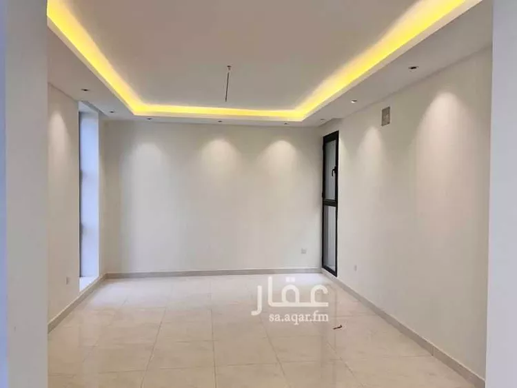 Villa for Sale in Riyadh Al Janadriyah 12