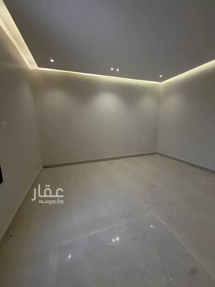 فيلا للبيع في شارع غير مسمي 763  1701, حي مخطط رقم 133 , مدينة ثادق, منطقة الرياض صورة 4