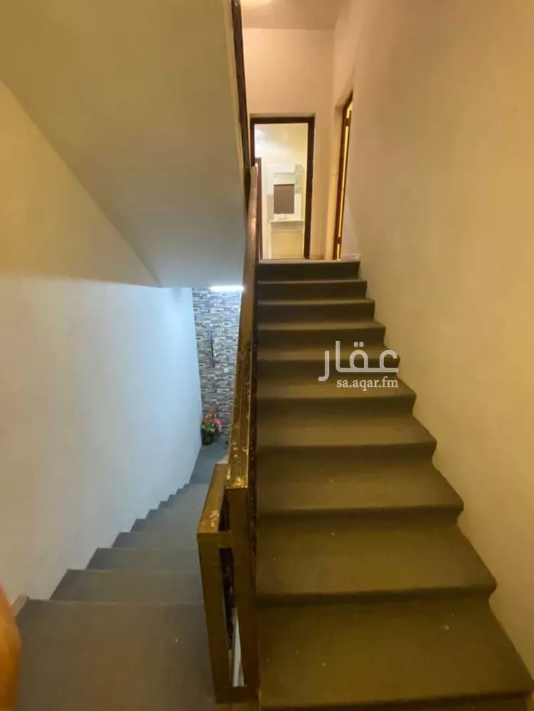 فيلا للبيع في شارع الدفاع, حي إشبيلية, مدينة الرياض, منطقة الرياض صورة 4