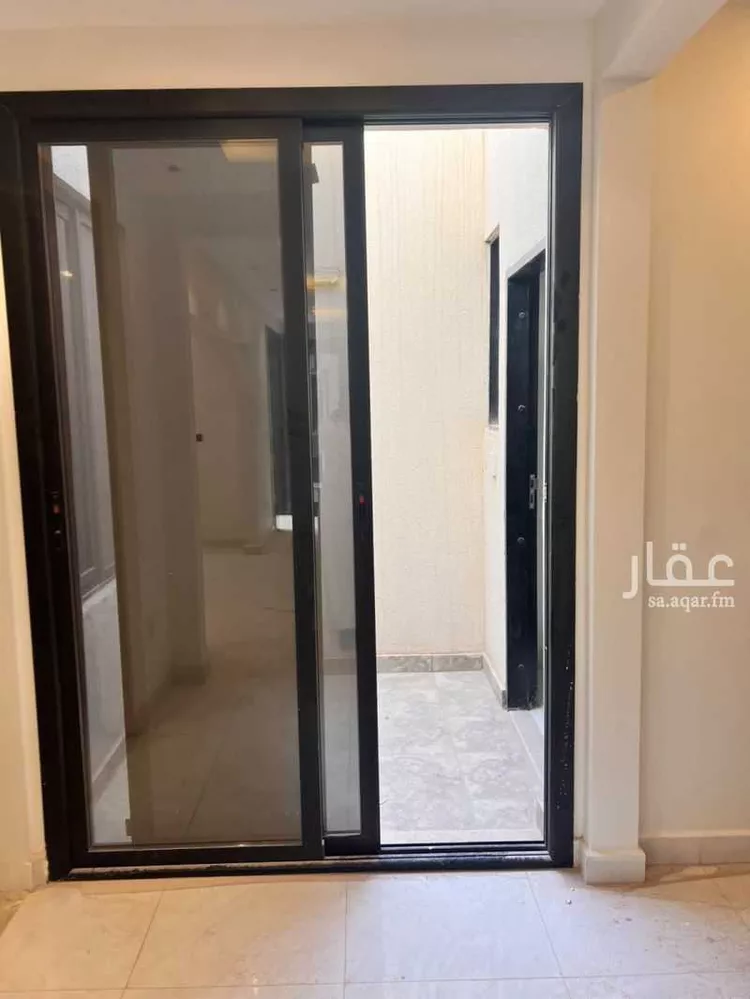 Villa for Sale in Riyadh Al Janadriyah 10