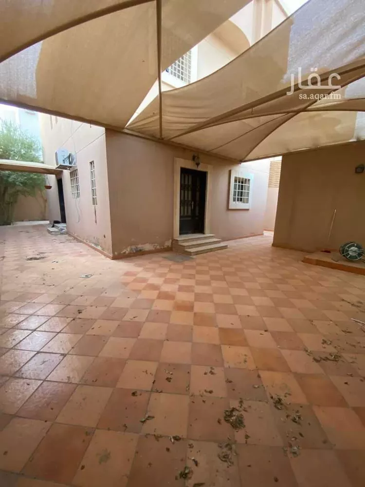 فيلا للبيع في شارع غديقة, حي المونسية, مدينة الرياض, منطقة الرياض صورة 2