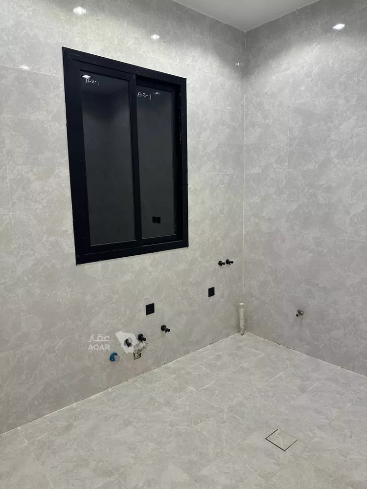 شقة للإيجار في شارع حائل, حي ظهرة لبن, مدينة الرياض, منطقة الرياض 7