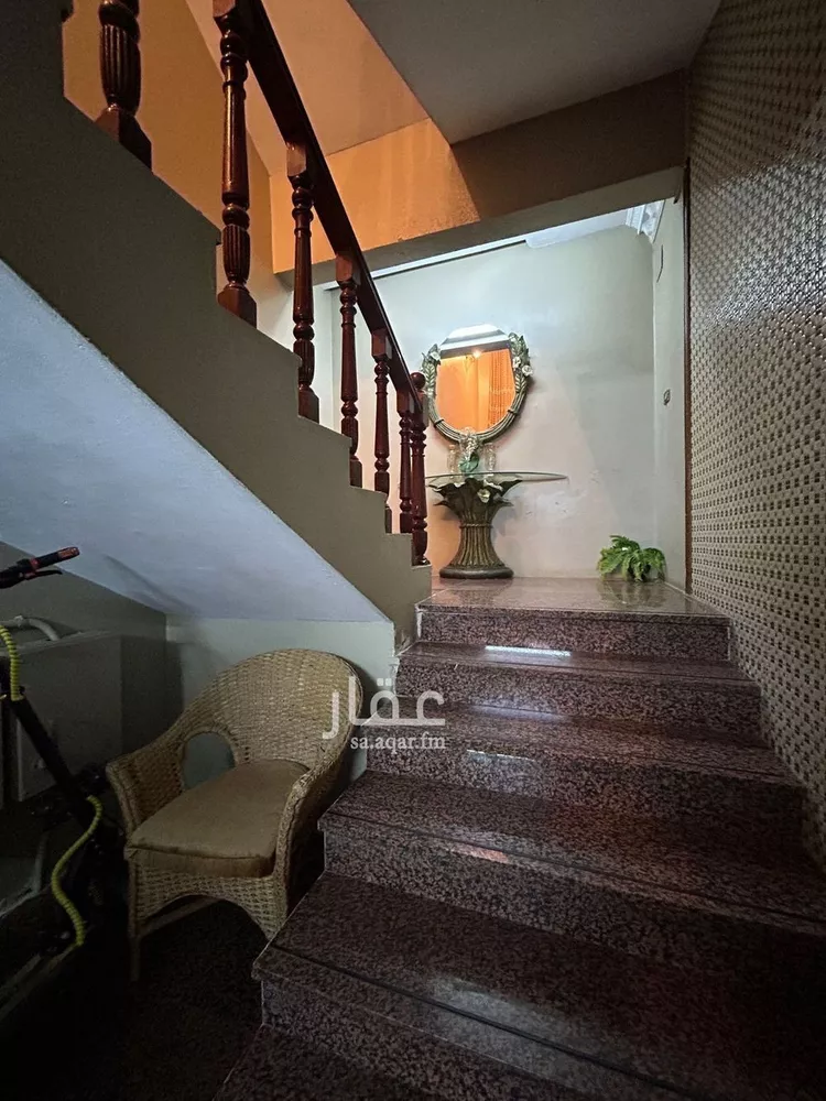 فيلا للبيع في شارع السيده خديجه, حي الفيصلية, مدينة جدة, منطقة مكة المكرمة صورة 4