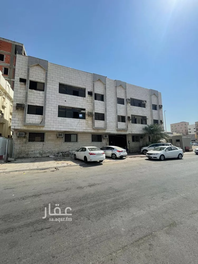 عمارة للإيجار في شارع الطبطائي البصري, حي الصفاء, مدينة جدة, منطقة مكة المكرمة صورة 2