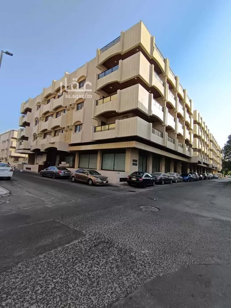 شقة للإيجار في شارع الفريق, حي العزيزية, مدينة جدة, منطقة مكة المكرمة صورة 4