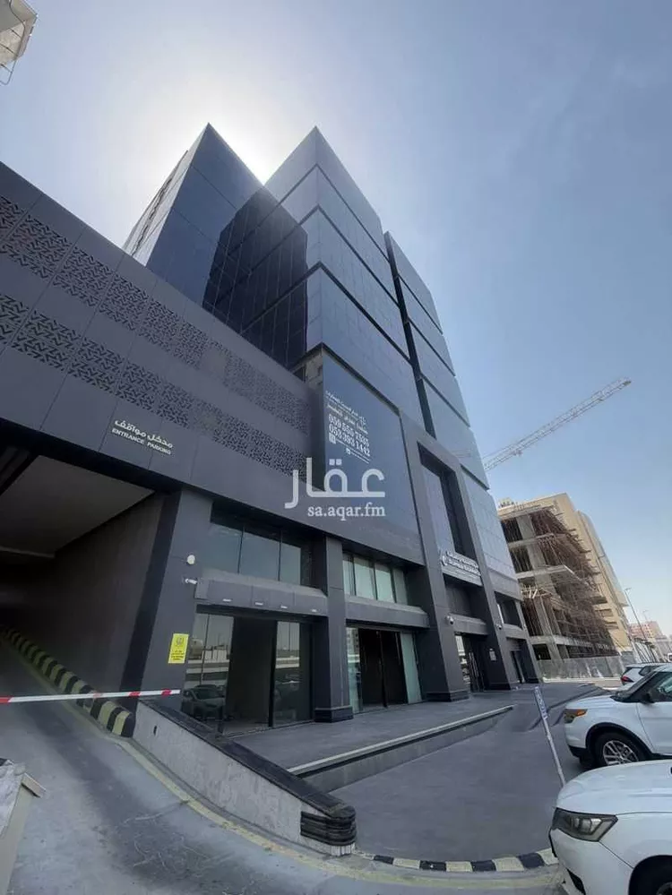 مكتب تجاري للإيجار في شارع طريق المدينة المنورة, حي الأندلس, مدينة جدة, منطقة مكة المكرمة