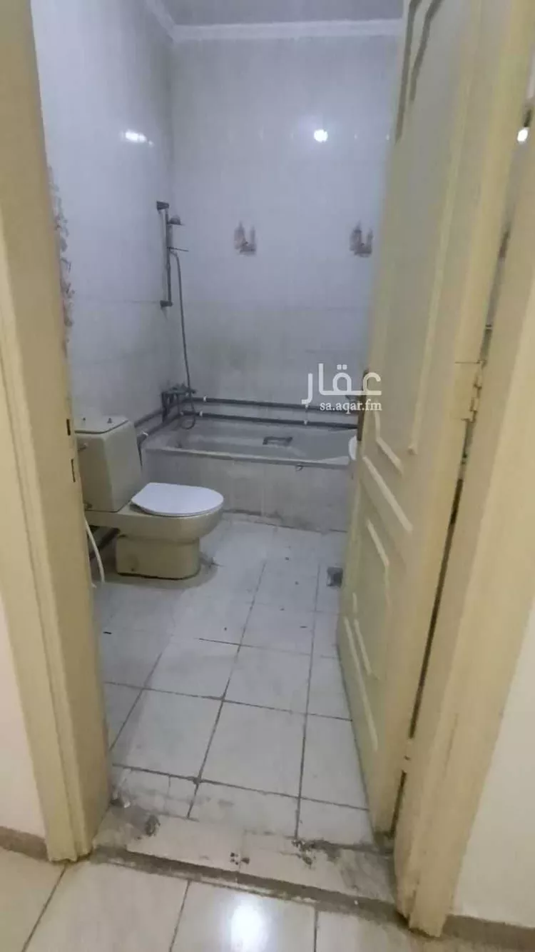 عمارة للإيجار في شارع الفريق, حي العزيزية, مدينة جدة, منطقة مكة المكرمة صورة 5