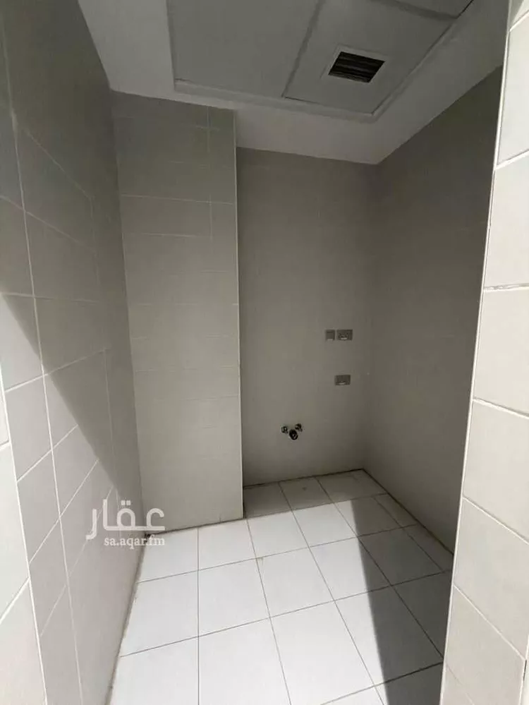 مكتب تجاري للإيجار في شارع طريق المدينة المنورة, حي الأندلس, مدينة جدة, منطقة مكة المكرمة 18