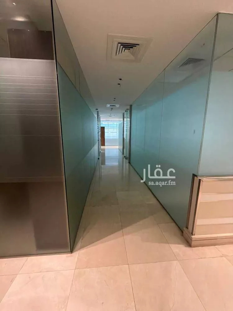 مكتب تجاري للإيجار في شارع طريق المدينة المنورة, حي الأندلس, مدينة جدة, منطقة مكة المكرمة 15