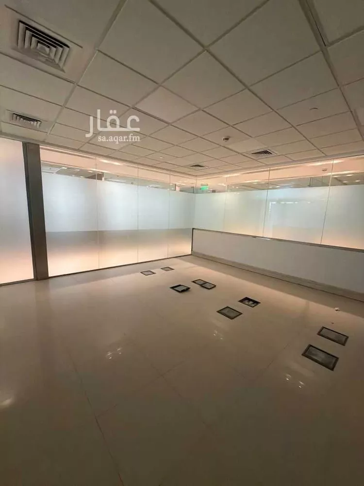 مكتب تجاري للإيجار في شارع طريق المدينة المنورة, حي الأندلس, مدينة جدة, منطقة مكة المكرمة 16
