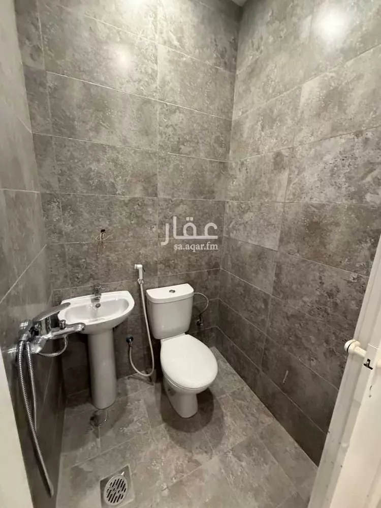 شقة للبيع في شارع ابو سعيد المكي, حي الصواري, مدينة جدة, منطقة مكة المكرمة 13