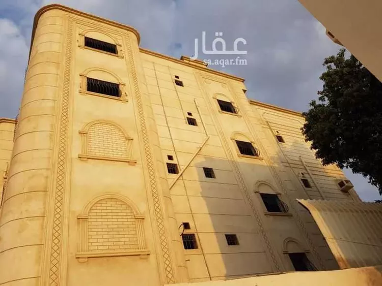 عمارة للبيع في شارع عبد القادر بن محمد, حي أم السلم, مدينة جدة, منطقة مكة المكرمة 1 صورة