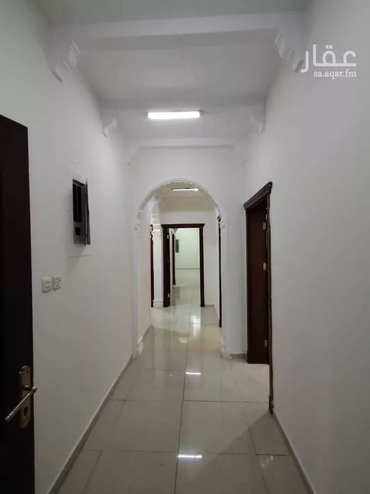 فيلا للإيجار في شارع عبد الرحمن الخزاعي, حي المروة, مدينة جدة, منطقة مكة المكرمة