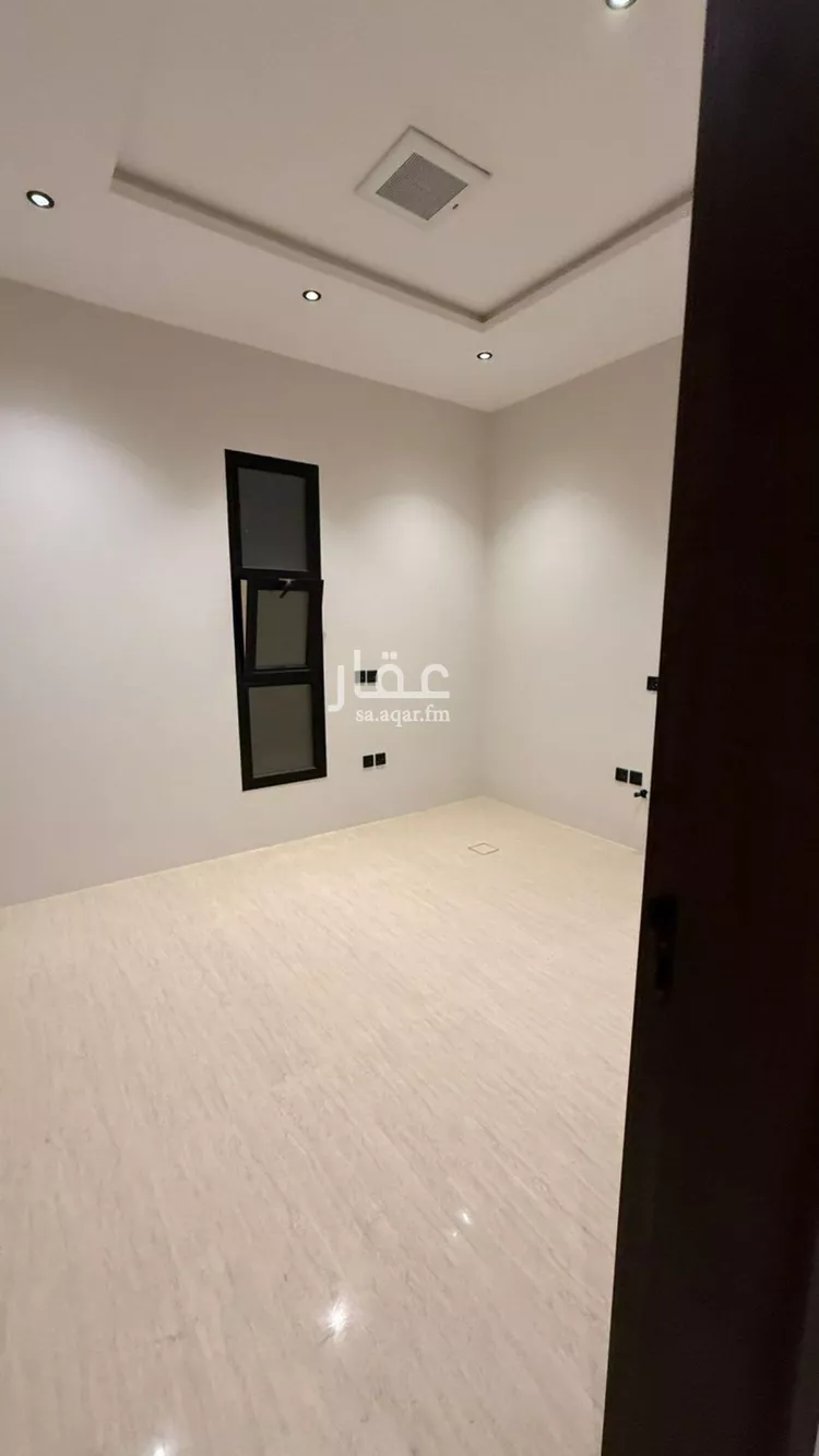 فيلا للبيع في شارع زين الدين النابلسي, حي المهدية, مدينة الرياض, منطقة الرياض صورة 3