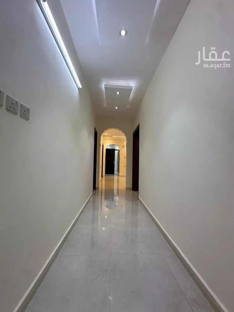 شقة للبيع في شارع قيس ابن عصمة ابن مالك, حي الرانوناء, مدينة المدينه المنوره, منطقة المدينة المنورة صورة 3