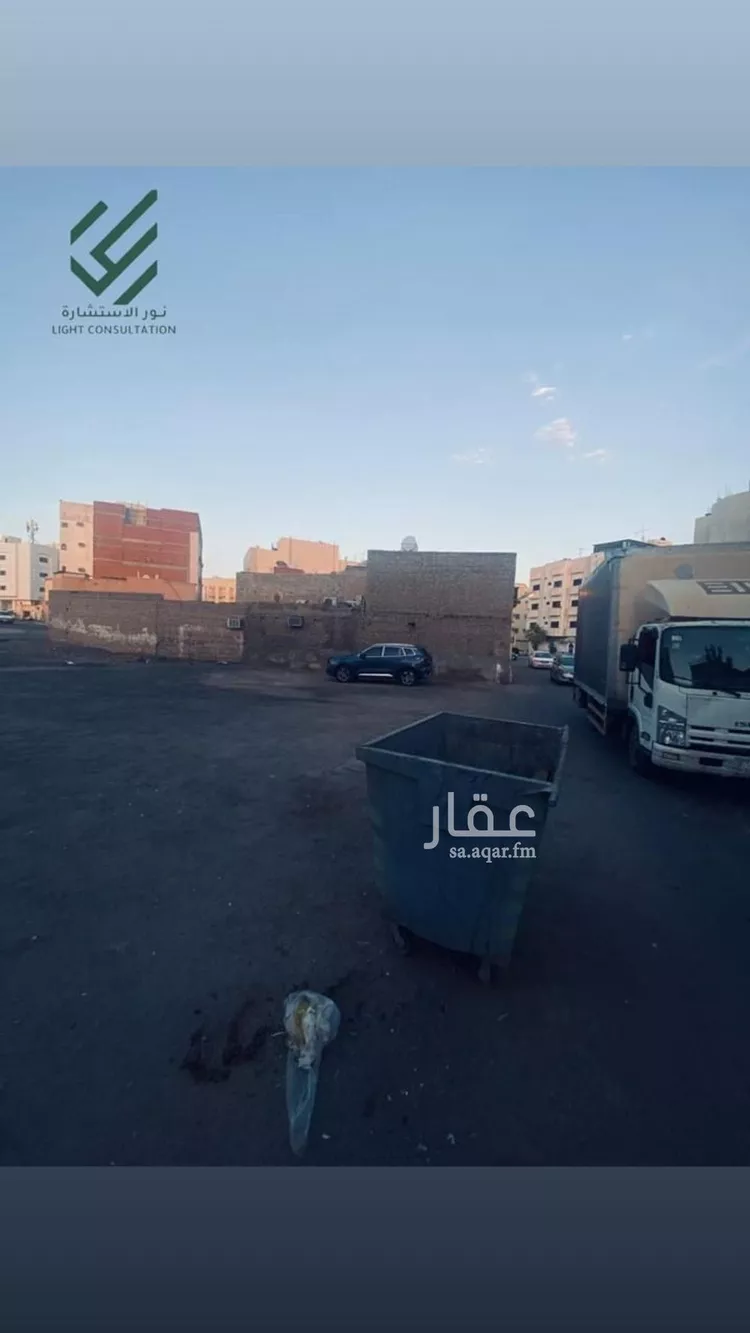 دور للبيع في شارع خالد ابن زهير الهذلي, حي بنى ظفر, مدينة المدينه المنوره, منطقة المدينة المنورة