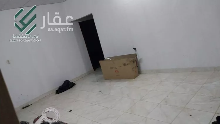 دور للبيع في شارع حطان ابن حفص ابن مجدع, حي وعيرة, مدينة المدينة المنورة, منطقة المدينة المنورة صورة 5