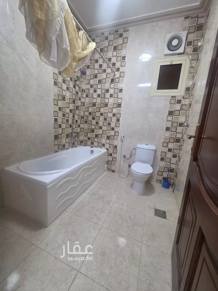 شقة للإيجار في شارع شعبل بن احمد التميمي, حي شوران, مدينة المدينه المنوره, منطقة المدينة المنورة صورة 5