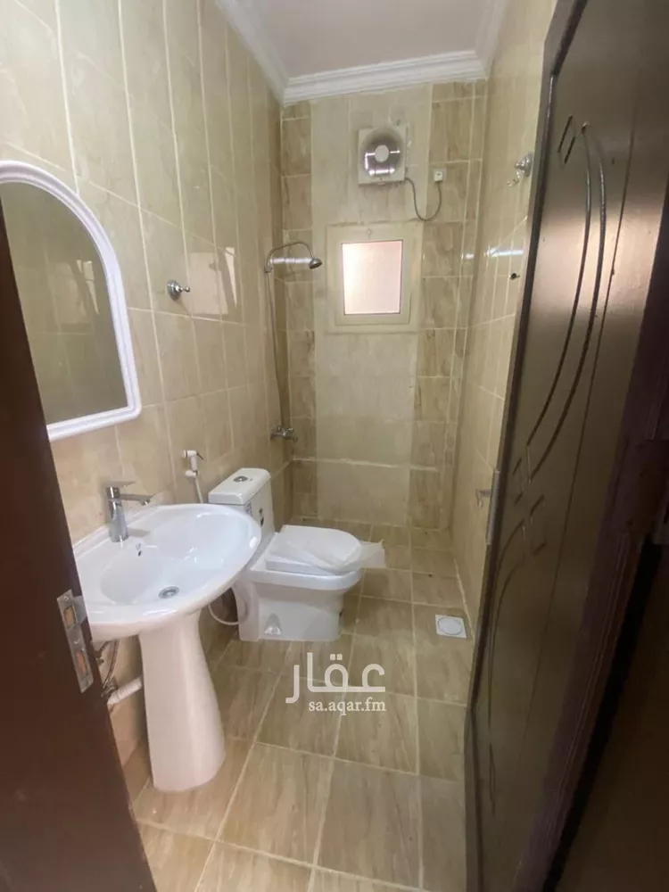 شقة للإيجار في شارع طلحة الشاهد, حي الرانوناء, مدينة المدينه المنوره, منطقة المدينة المنورة صورة 2