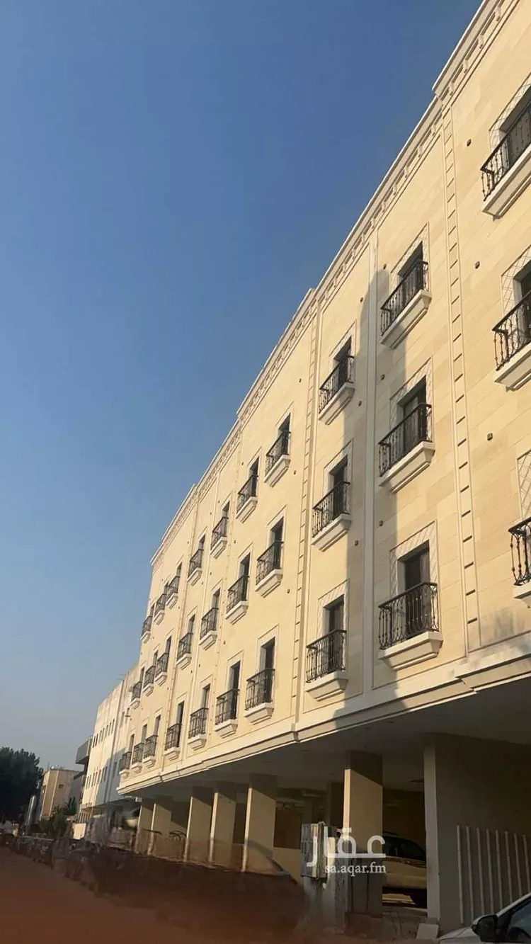 عمارة للبيع في شارع الامير احمد ابن عبدالعزيز, حي مدينة العمال, مدينة الخبر, المنطقة الشرقية صورة 2