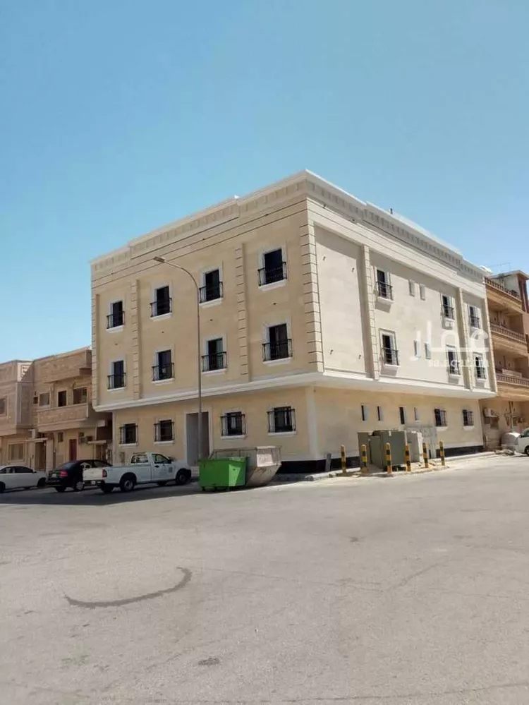 عمارة للبيع في شارع التاسع والعشرون, حي الثقبة, مدينة الخبر, المنطقة الشرقية صورة 3