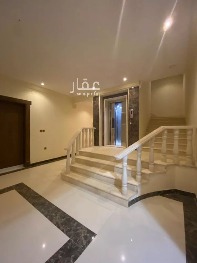 فيلا للبيع في شارع هشام بن زيد بن انس بن مالك, حي وادي مذينب, مدينة المدينه المنوره, منطقة المدينة المنورة صورة 4