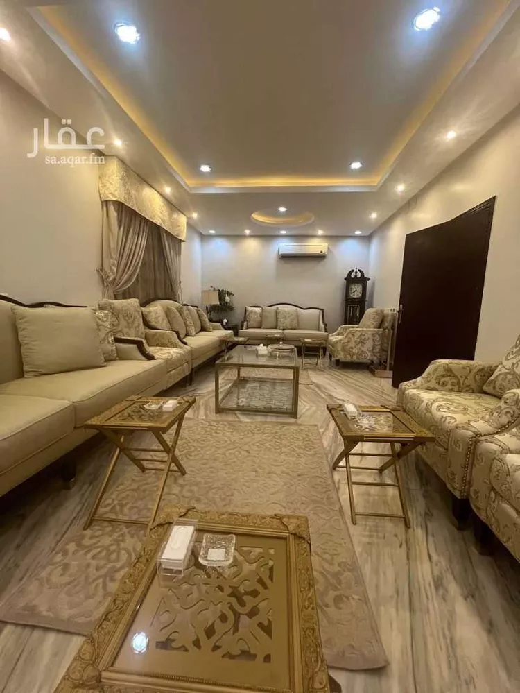 فيلا للبيع في شارع الحسن بن مخلد, حي السويدي, مدينة الرياض, منطقة الرياض صورة 3