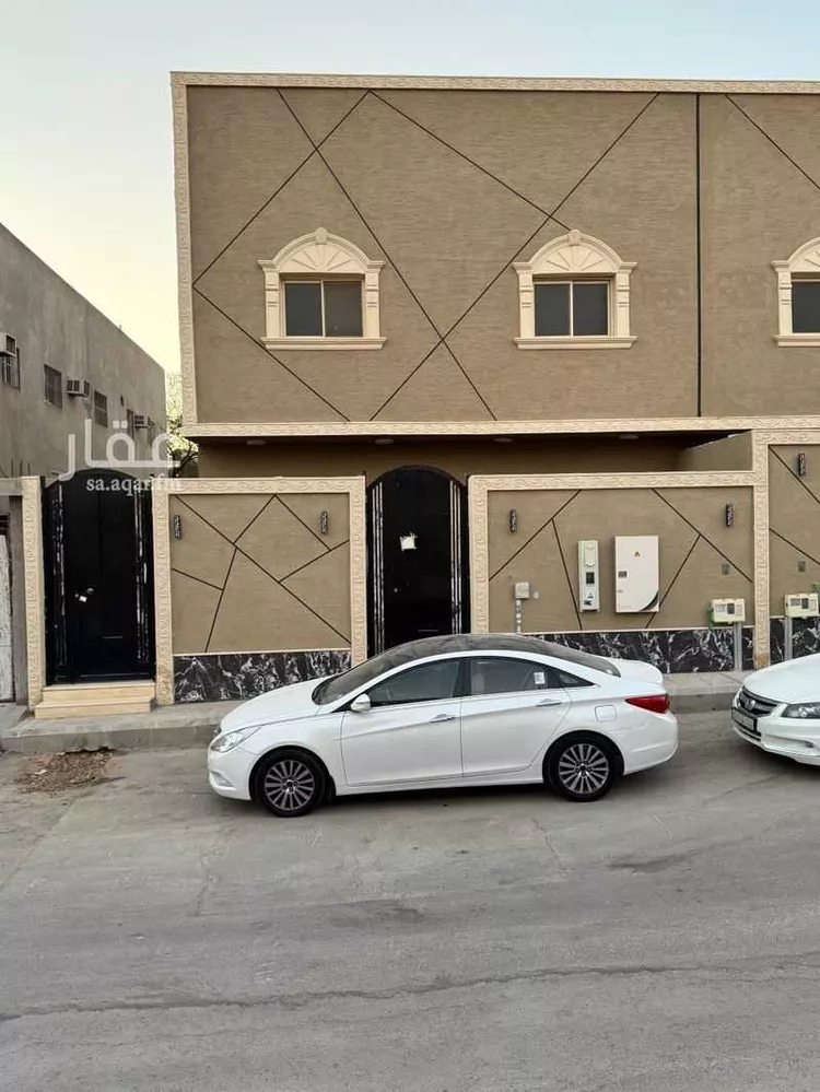 فيلا للبيع في شارع الحشام, حي العزيزية, مدينة الرياض, منطقة الرياض صورة 2