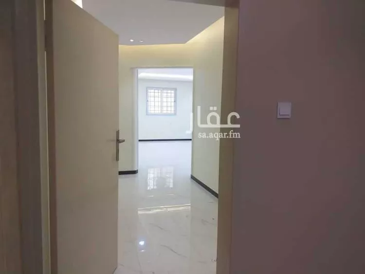 شقة للإيجار في  صورة 4