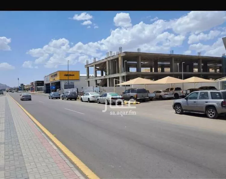 عمارة للبيع في شارع سليم بن عمرو ، حي العزيزية ، المدينة المنورة ، منطقة المدينة المنورة صورة 2